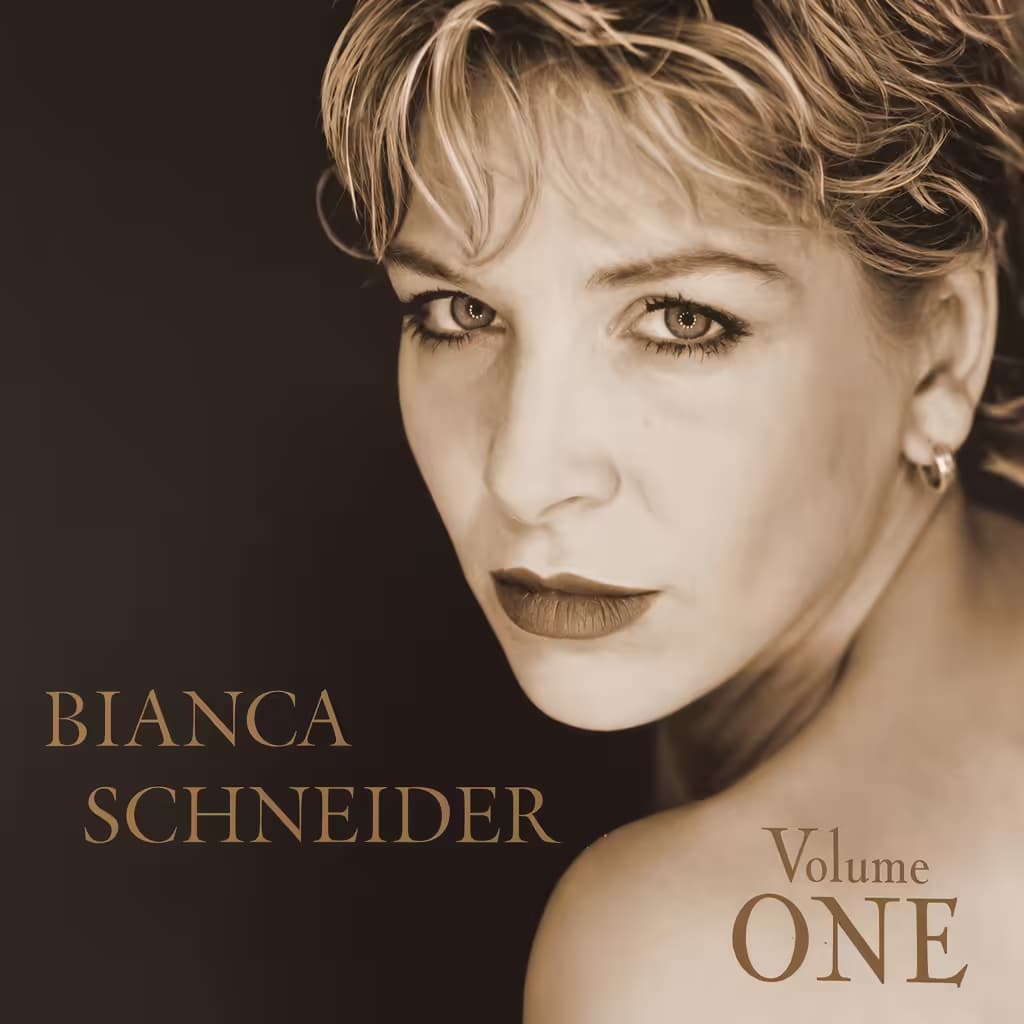 Vorderseite des Albums Volume One von Bianca Schneider.